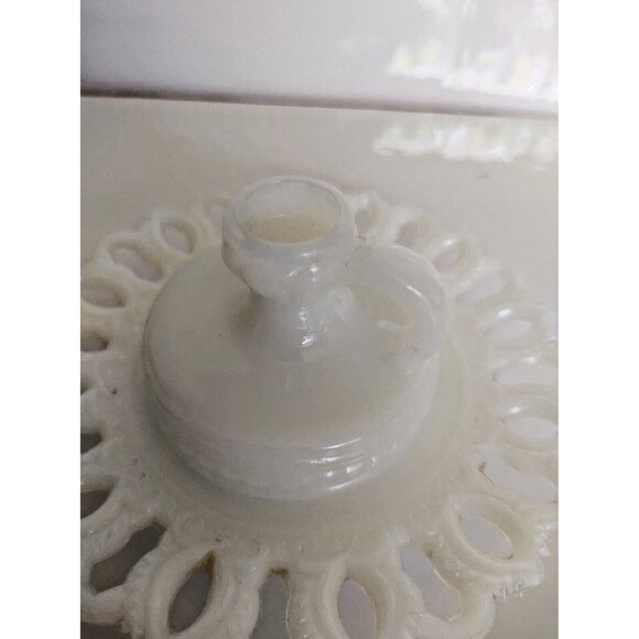 Vintage Westmoreland Milk Glass Candle Holder with Underplate - Picture 3 of 12